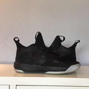 Air Jordan 33’s